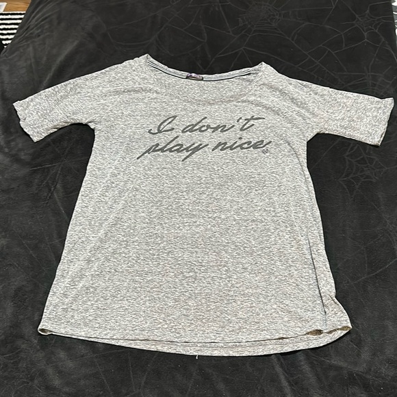I Don’t Play Nice Lounge Tee, Large - Picture 1 of 2